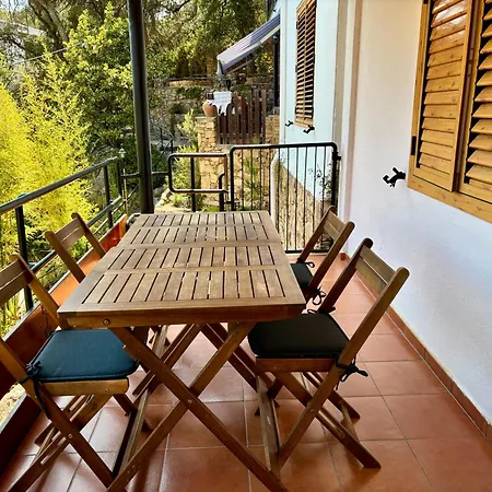 Quiet Cala Canyellas Apartment *