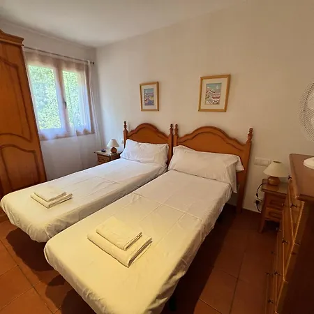 Quiet Cala Canyellas Апартаменты Льорет-де-Мар